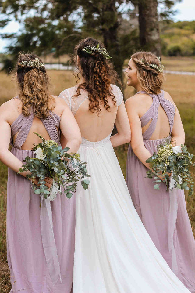 Traditionally, the number of bridesmaids depends on two main factors and they are the size of the family and the size of the wedding. So many decisions have to be made and one looming question that a lot of brides have is regarding the number of bridesmaids.