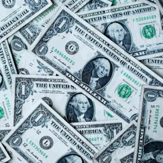 Do You Give Cash or Check As a Wedding Gift?