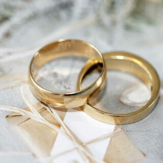 Does Your Wedding Ring Have to Match Your Engagement Ring?