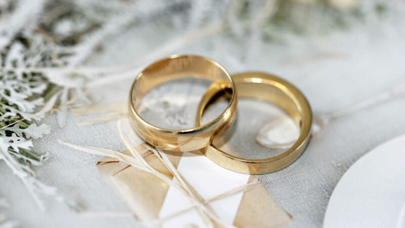 Does Your Wedding Ring Have to Match Your Engagement Ring?