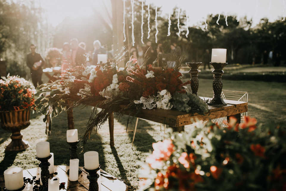 A typical wedding cocktail hour lasts for almost an hour